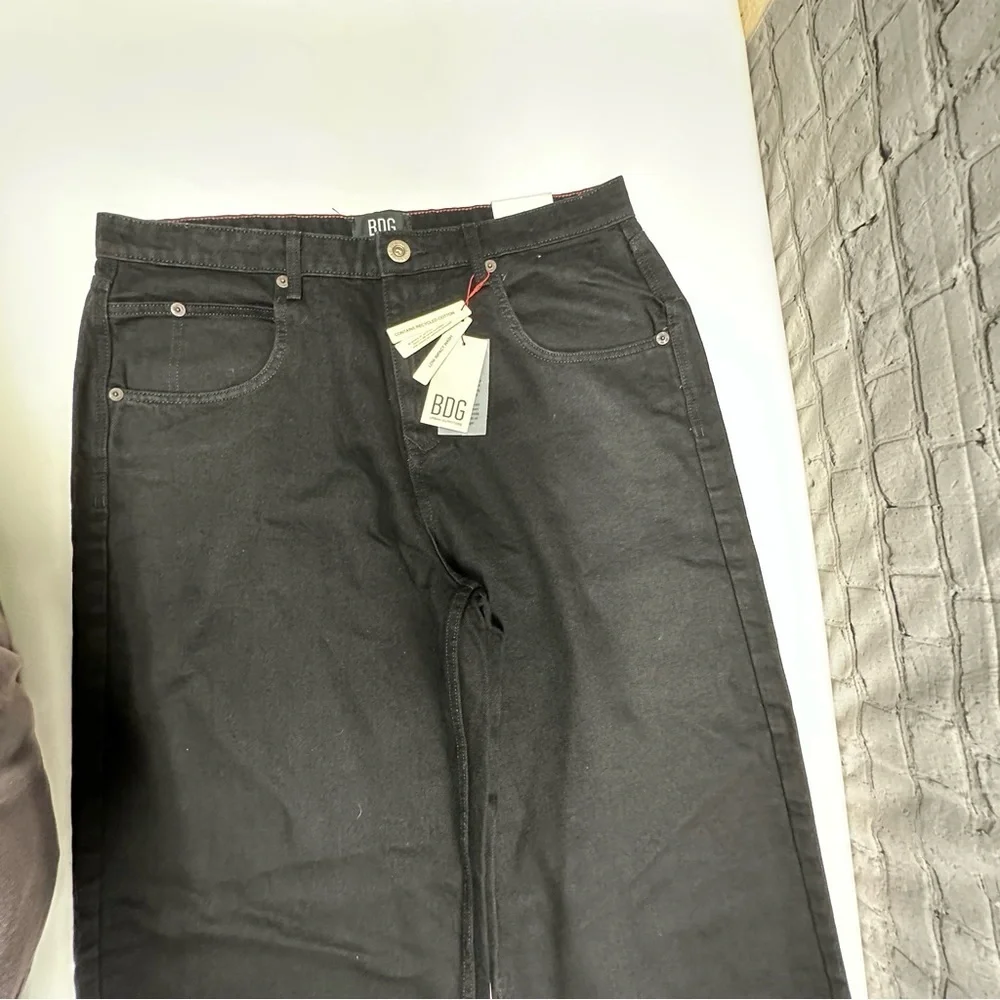 BDG chic black